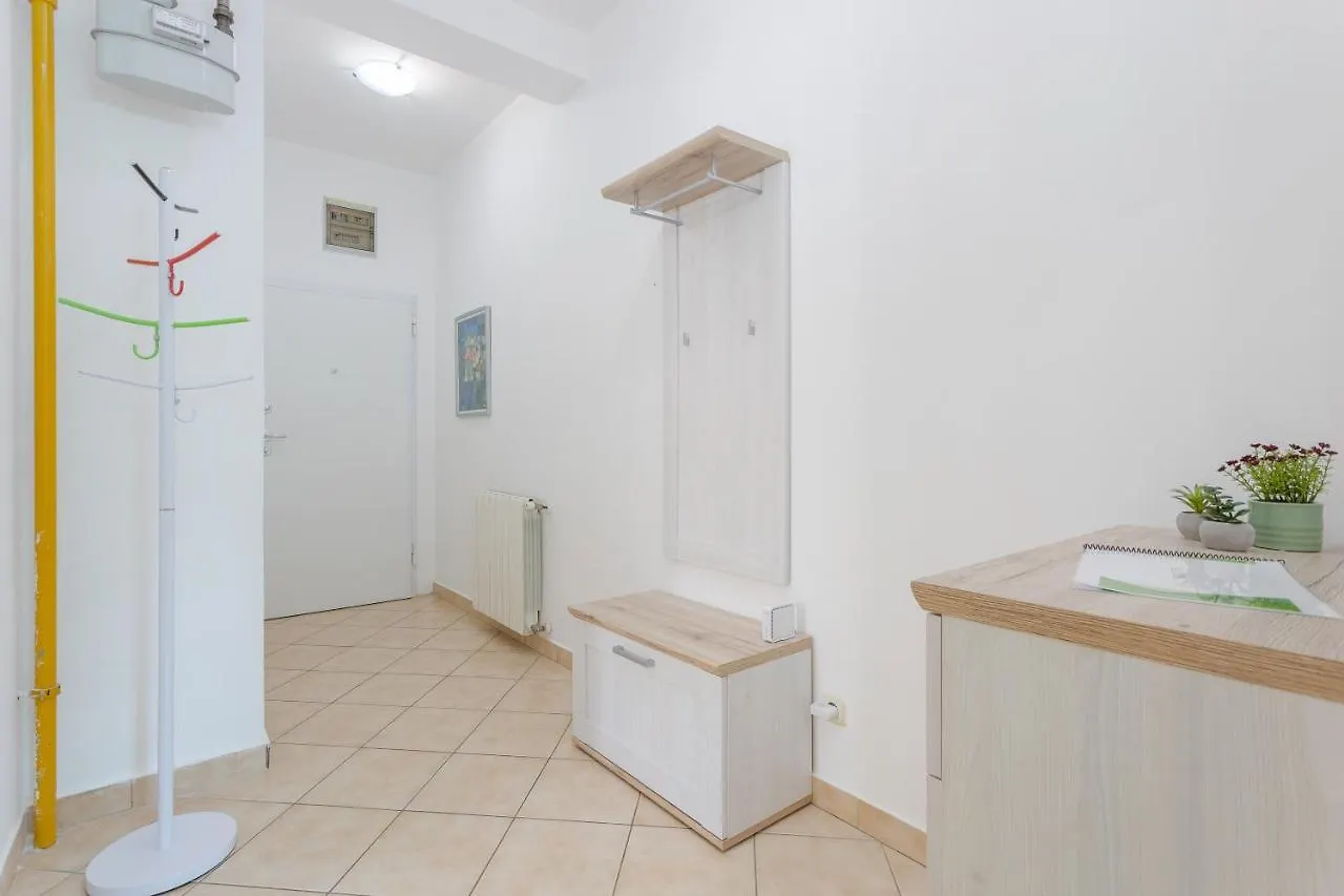 Mimi Apartment Pula